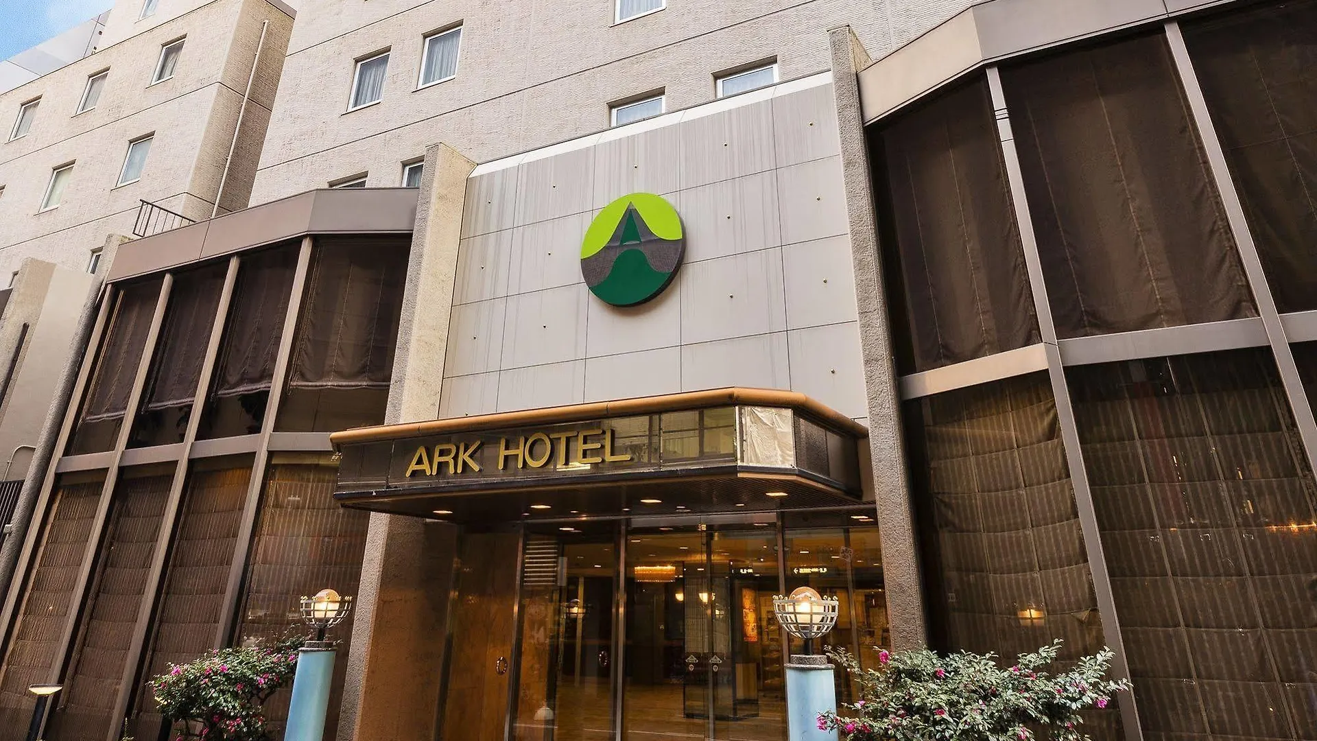 Ark Hotel Osaka Shinsaibashi -Route Inn Hotels-